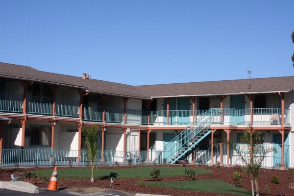 Budget Inn image 5